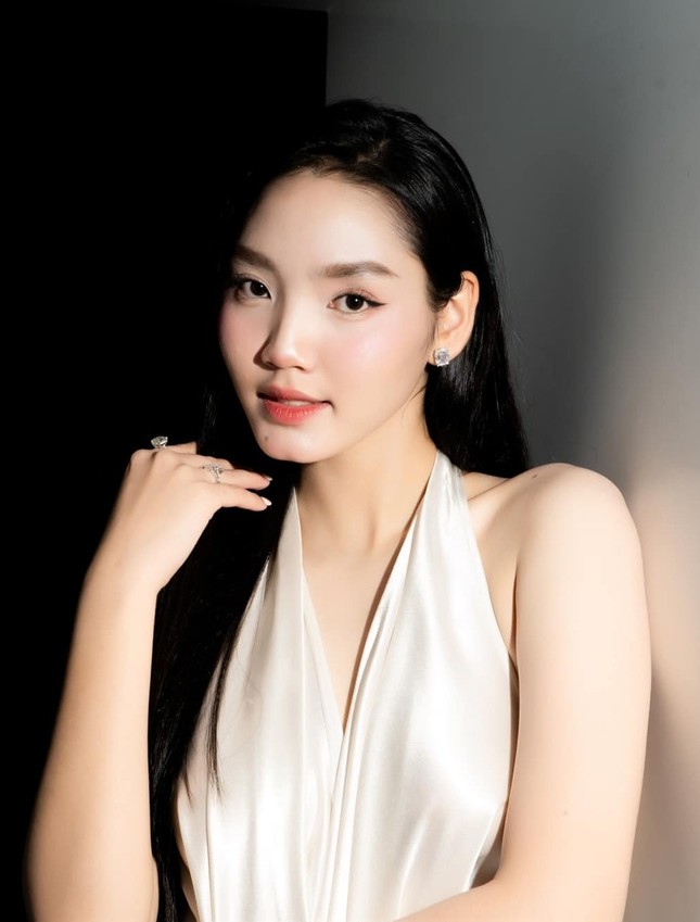 Hai nàng thơ 17 tuổi cạnh tranh sát rạt trong hai phim Việt hot nhất hiện nay ảnh 4