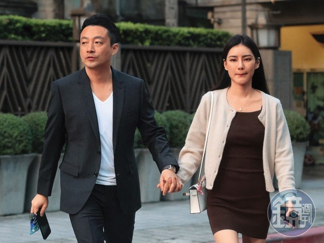 Ba tháng sau khi Từ Hy Viên qua đời, cả chồng cũ lẫn chồng hiện tại đều bất ổn ảnh 3
