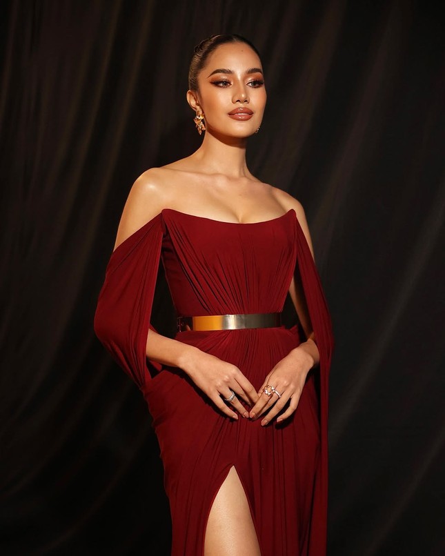 Bạn cùng phòng của Hoa hậu Ý Nhi được dự đoán đăng quang Miss World 2025 ảnh 4