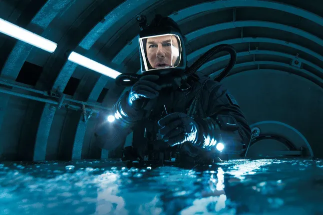 Tom Cruise liên tục thách thức tử thần trong phần mới của Nhiệm Vụ Bất Khả Thi ảnh 1