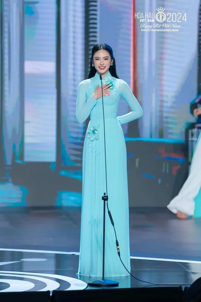 Á hậu 2 Vân Nhi - "mỹ nhân mặt mộc" khiến ai cũng yêu mến từ cái nhìn đầu tiên ảnh 1