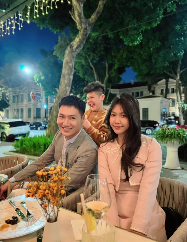 Con gái Mạnh Trường được khen “diễn xuất hay hơn bố” nhờ đoạn clip 16 giây ảnh 2