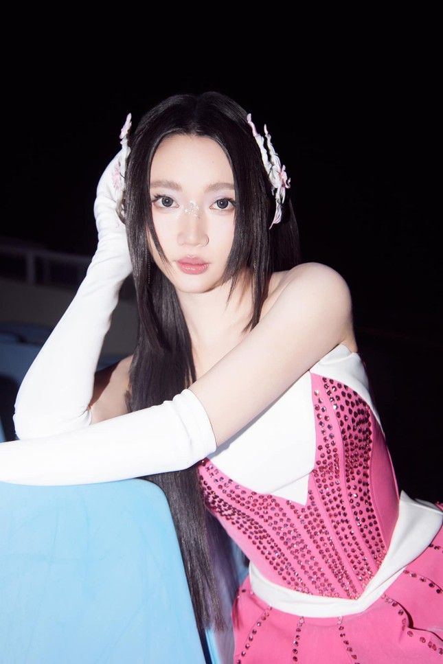 "Em Xinh Say Hi" công bố đội hình, netizen dự đoán siêu "ồn" vì có Bích Phương, Miu Lê ảnh 3