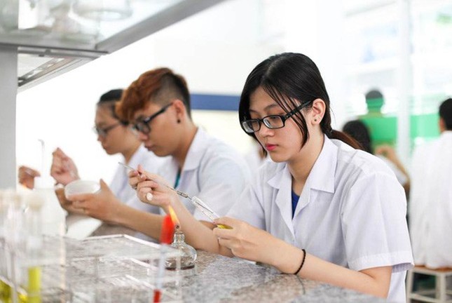 Bạn đã nắm rõ cách thức xét tuyển bằng kết quả thi tốt nghiệp THPT Quốc gia chưa? ảnh 3