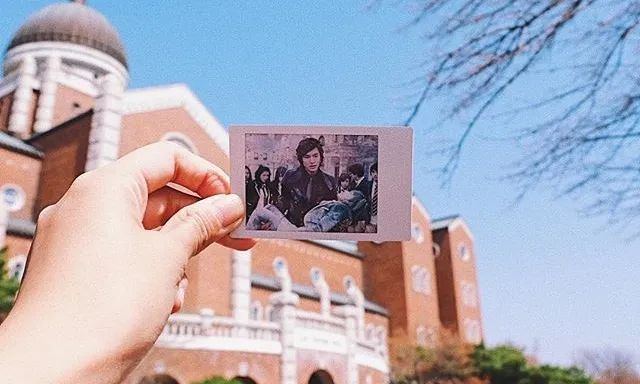Đi tìm những ngôi trường siêu đẹp, xứng đáng làm bối cảnh cho “Vườn Sao Băng” bản Việt ảnh 1