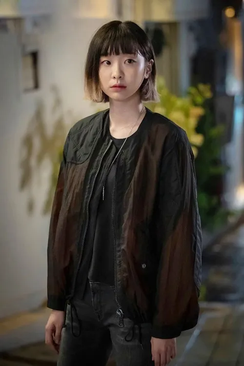 Bánh bèo xưa rồi, nữ chính phim Hàn giờ phải “đẹp - điên - độc - đỉnh” mới ăn điểm ảnh 11