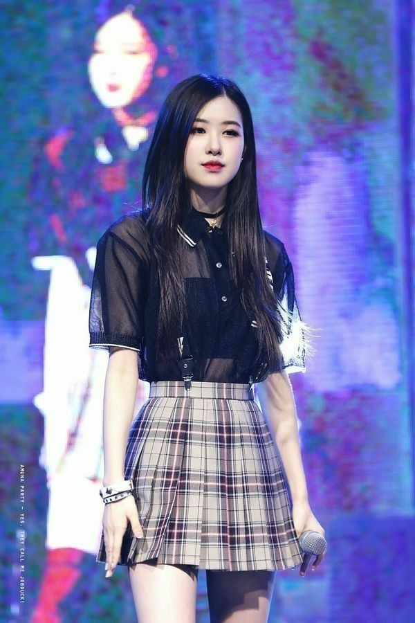 Những nữ idol phù hợp nhất với tóc vàng: Rosé (BLACKPINK) xuất sắc đứng đầu bảng ảnh 2