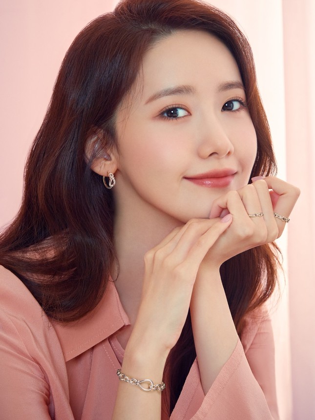 Top 4 nghệ sĩ nữ là hình mẫu thẩm mỹ: Bất ngờ nhất là diễn viên đàn chị này ảnh 1
