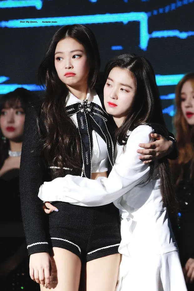 HOT: “Trận chiến nhan sắc” giữa Jennie (BLACKPINK) và Irene (Red Velvet) đã có kết quả! ảnh 1