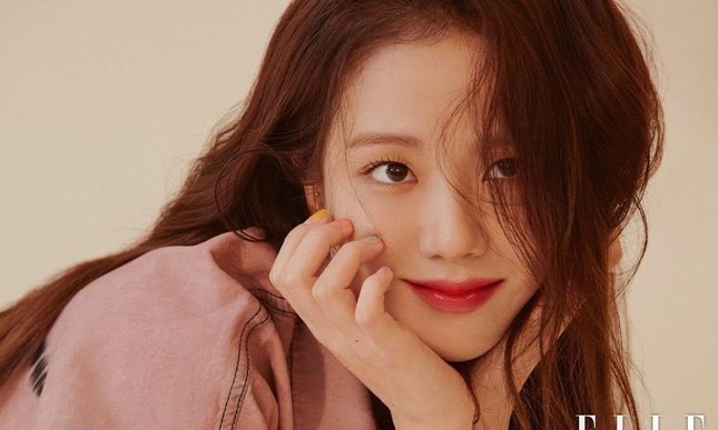 “Snowdrop” mãi chưa khởi động, vai chính đầu tiên của chị cả BLACKPINK đang “có biến“? ảnh 2