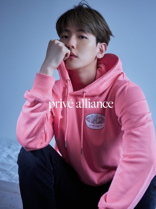 Giữa rừng mỹ nam K-Pop, Baekhyun (EXO) vẫn là chàng trai vạn người mê của các nhãn hàng ảnh 6