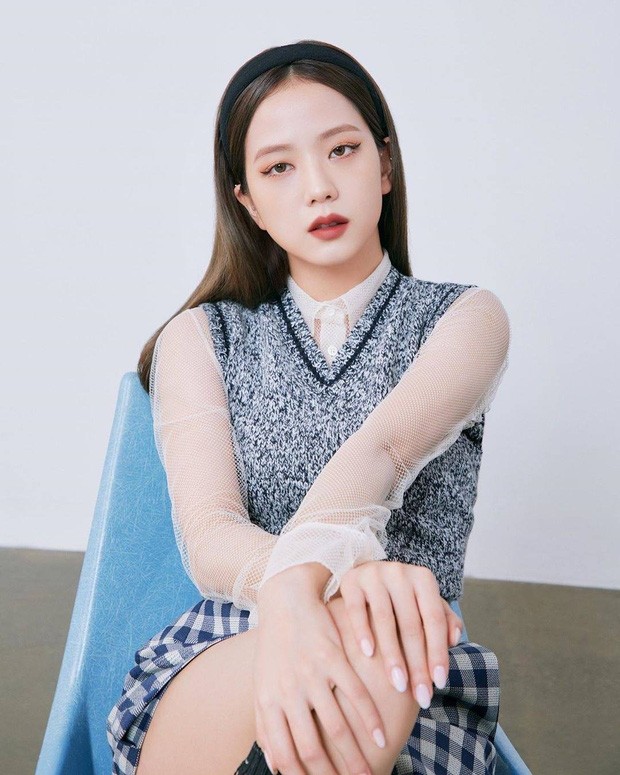 Cùng là “nàng thơ Dior” nhưng Triệu Lệ Dĩnh và Jisoo (BLACKPINK) lại hiếm khi đụng hàng ảnh 6