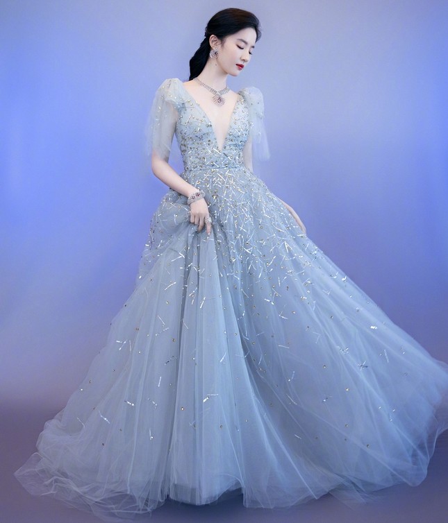 Đỉnh cao như Lưu Diệc Phi: Giảm cân là lấy lại nhan sắc lộng lẫy, thoát tục tựa tiên nữ ảnh 5