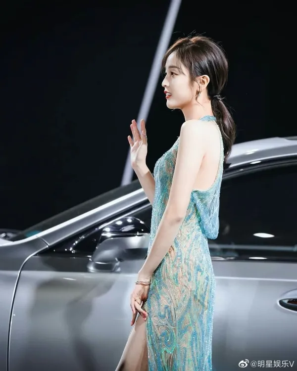 Nghi vấn Dương Mịch bị đàn em cùng stylist chơi xấu sau lưng và cái kết siêu bất ngờ ảnh 7