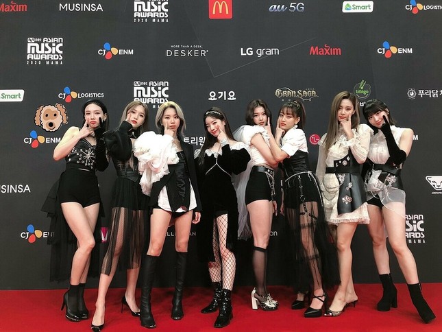 Chỉ vì cao nhất nhóm TWICE mà Tzuyu phải chịu thiệt thòi, bị “dìm” dáng vì thứ này ảnh 4