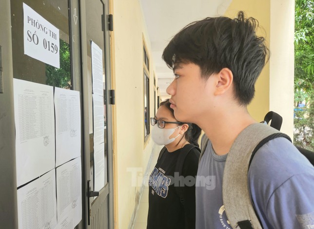 Đại học Quốc gia Hà Nội công bố bảng quy đổi điểm trúng tuyển ảnh 1
