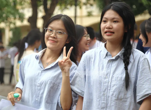 Trường đột ngột khai tử tổ hợp C00: Bộ Giáo dục yêu cầu điều chỉnh ảnh 1