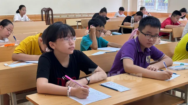 Tuyển sinh khóa đầu tiên, tỉ lệ chọi &apos;khủng&apos; vào lớp 6 Trường THCS Năng khiếu ảnh 1