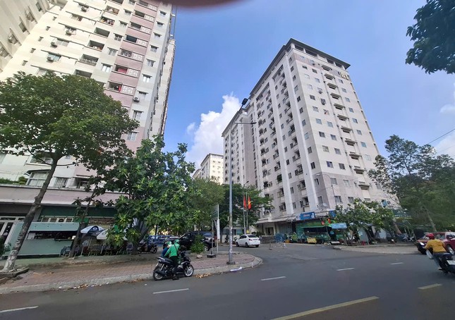 Sau kiểm tra, nhiều cán bộ, công chức xin trả lại nhà ở xã hội ảnh 1