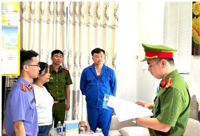 Khởi tố, bắt tạm giam Chủ tịch UBND phường và 4 cán bộ thuộc cấp ảnh 1