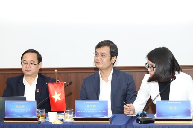 Phát huy vai trò của cầu nối văn hóa, khoa học công nghệ trong kết nối thế hệ trẻ Việt Nam - Trung Quốc ảnh 1