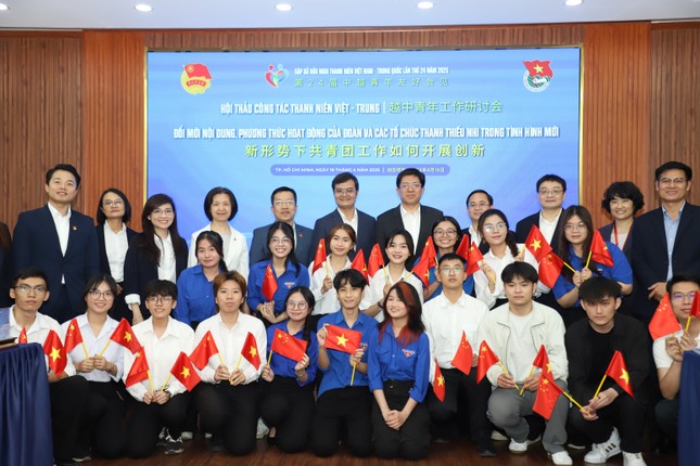 Phát huy vai trò của cầu nối văn hóa, khoa học công nghệ trong kết nối thế hệ trẻ Việt Nam - Trung Quốc ảnh 10