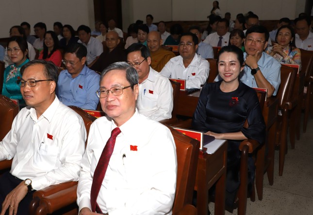 TPHCM dừng hỗ trợ thêm 17.000 tỷ với cán bộ, công chức khi sắp xếp bộ máy ảnh 1
