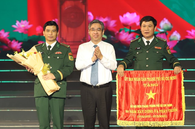 Sau sáp nhập, TPHCM quản lý vùng biển rộng 14.300km² ảnh 1