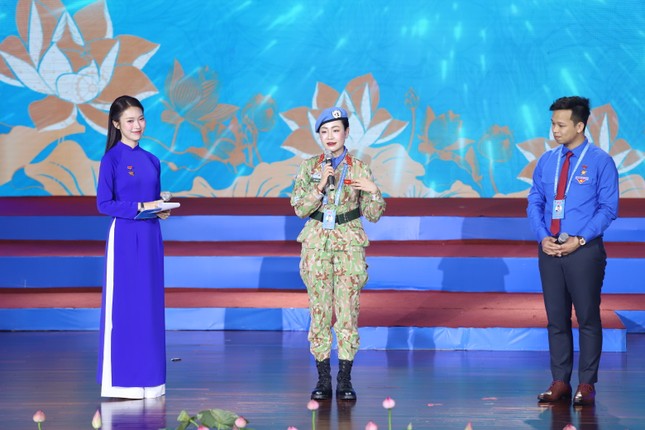Hành động cụ thể, mang lại lợi ích thiết thực cho cộng đồng và đất nước ảnh 6