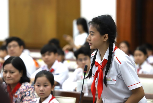 Học sinh TPHCM đề xuất đặt &apos;Trạm yêu thương&apos; lan tỏa lòng nhân ái ảnh 4