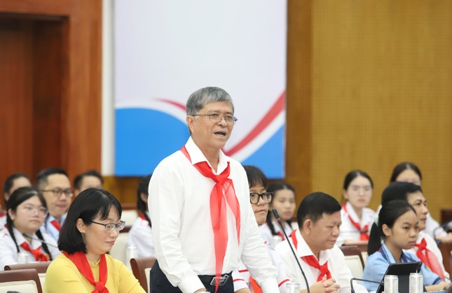 Học sinh TPHCM đề xuất đặt &apos;Trạm yêu thương&apos; lan tỏa lòng nhân ái ảnh 5