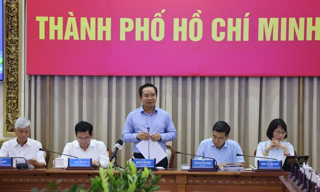 Chủ tịch UBND TPHCM &apos;xấu hổ&apos; vì giải ngân đầu tư công của thành phố ảnh 1