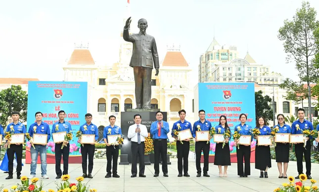TPHCM tuyên dương 135 tập thể và cá nhân tiêu biểu làm theo lời Bác ảnh 2