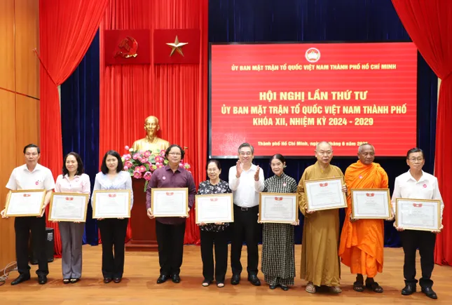 Kết thúc hoạt động của Ủy ban MTTQ Việt Nam TPHCM ảnh 5
