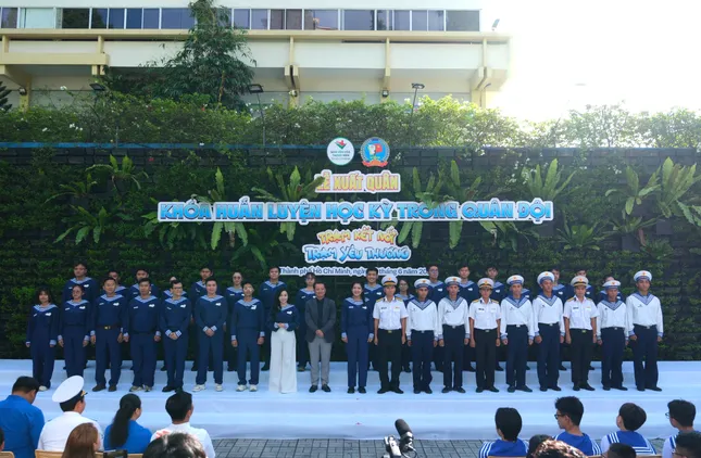 &apos;Chiến sĩ nhí&apos; Lâm Đồng tham gia học kỳ trong quân đội tại Trung đoàn Bộ binh 994 ảnh 23