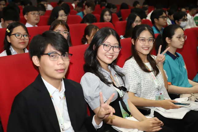 Thanh niên Việt Nam và quốc tế cùng hành động vì tương lai bền vững ảnh 8