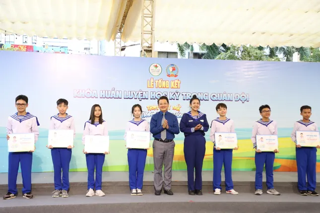 Trưởng thành sau 1 tuần vào quân ngũ ảnh 9