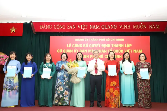 Chi tiết nhân sự lãnh đạo Ủy ban MTTQ Việt Nam TPHCM mới ảnh 6