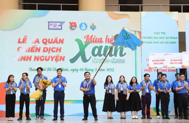 Tuổi trẻ Sư phạm ghi dấu ấn mùa hè tình nguyện trên địa bàn quốc tế, biển đảo ảnh 5