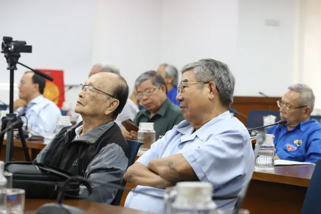 Con trai cố luật sư Nguyễn Hữu Thọ: ‘Cha tôi không có thời gian nói về mình’ ảnh 2