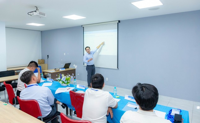 Hơn 300 nhà khoa học Việt cùng ngồi bàn cách đổi mới sáng tạo vì giao thông bền vững ảnh 1