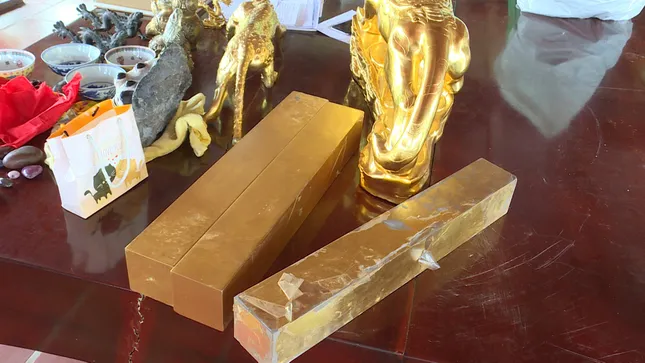 Nữ quái đúc 27 tấn 'vàng giả' để lừa chiếm hàng chục tỷ đồng ảnh 2