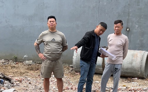 Hải Phòng: Điều tra nhóm &apos;côn đồ&apos; phá hoại tài sản công giữa ban ngày ảnh 4
