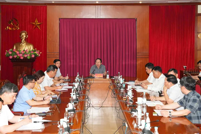 Cắm mốc hướng tuyến đường sắt Lào Cai - Hà Nội - Hải Phòng ảnh 1