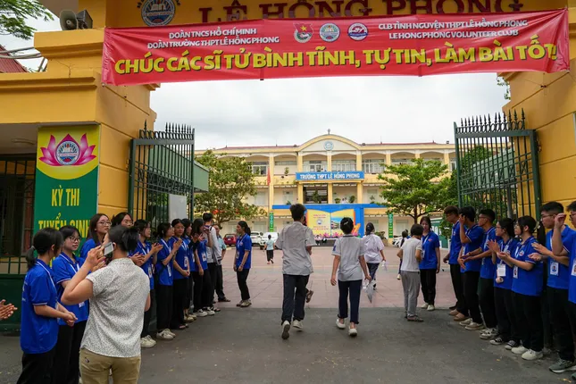 Hải Phòng huy động lực lượng cán bộ hùng hậu thế nào cho kỳ thi tốt nghiệp? ảnh 1