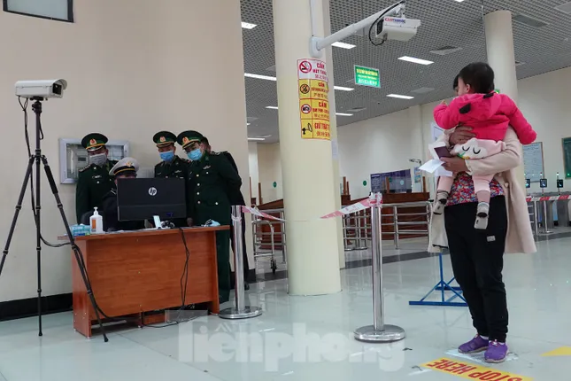 Bảy tỉnh tiếp giáp Trung Quốc sẵn sàng ứng phó với dịch nCoV ảnh 4
