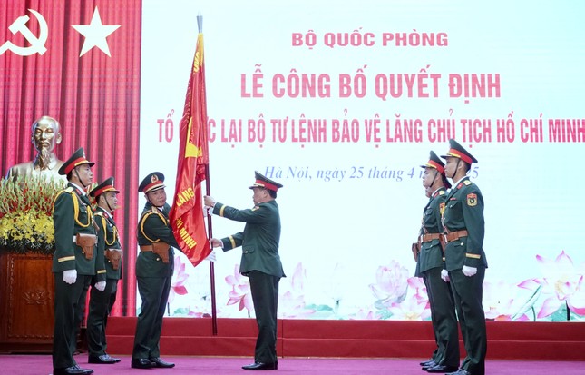Bộ Tư lệnh Bảo vệ Lăng Chủ tịch Hồ Chí Minh mang tên gọi mới ảnh 2