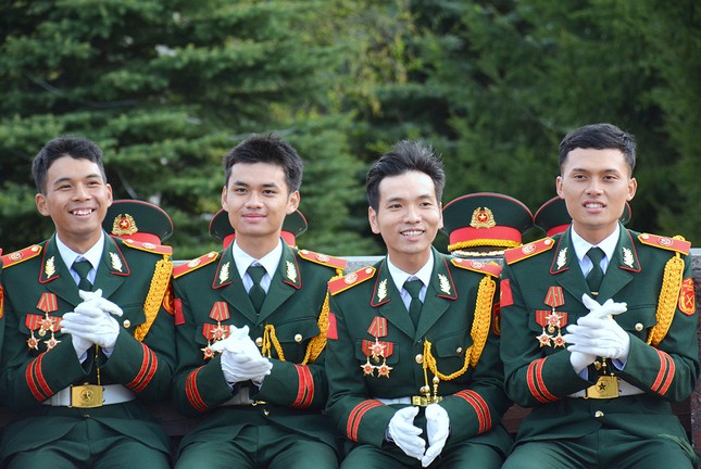 Bộ đội Việt Nam rèn tập duyệt binh tại thủ đô Liên bang Nga ảnh 8