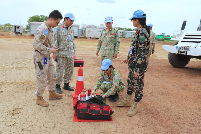 Vũ khí, đạn dược của Đội Công binh Việt Nam được kiểm kê, niêm phong chặt chẽ ảnh 3
