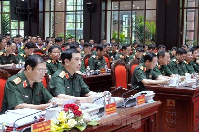 Quân đội đóng góp hơn 415 nghìn ý kiến góp ý sửa đổi, bổ sung Hiến pháp ảnh 1